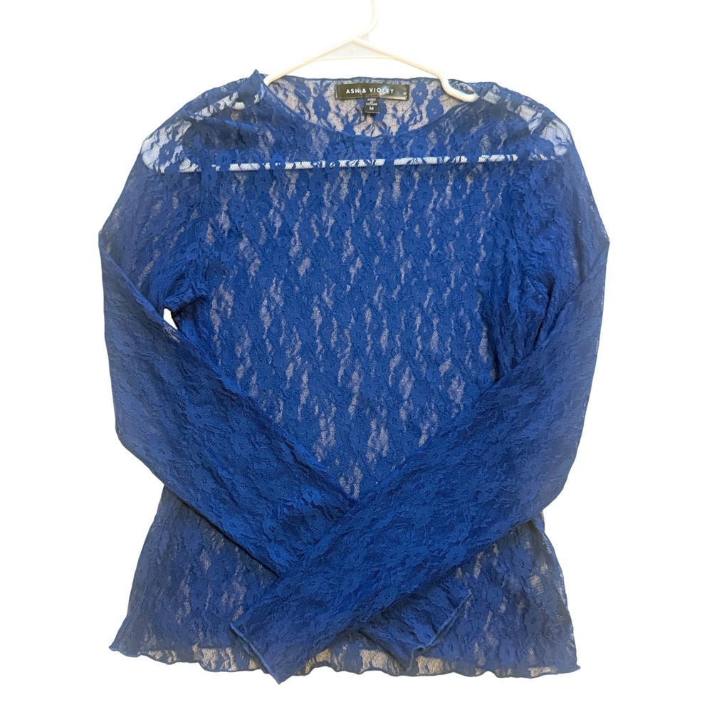 Ash & Violet Lace Top Women M Blue NWOT Sheer Floral Long Sleeve Crew Neck Slim